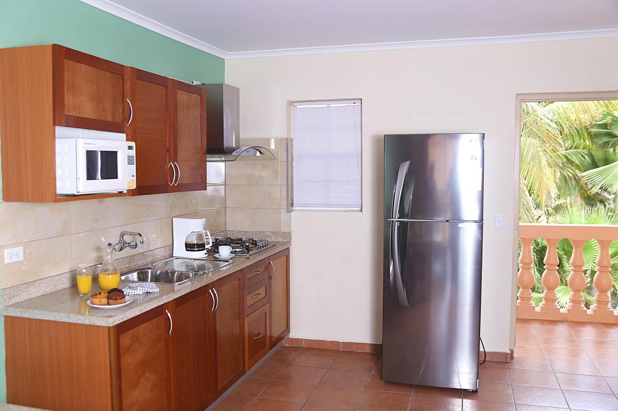 Punto Di Oro Apartments Resort Tanki Leendert Exterior photo