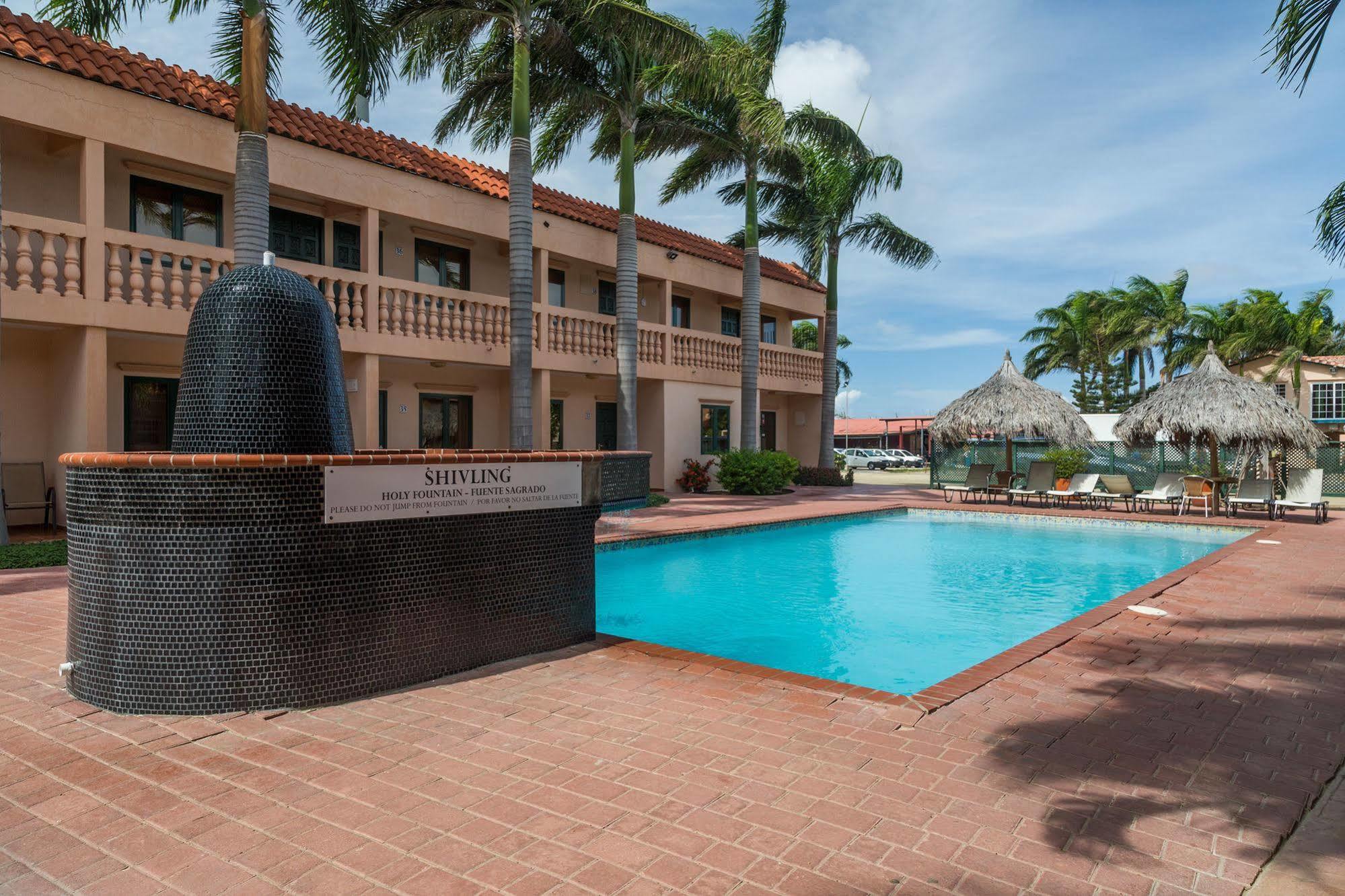 Punto Di Oro Apartments Resort Tanki Leendert Exterior photo